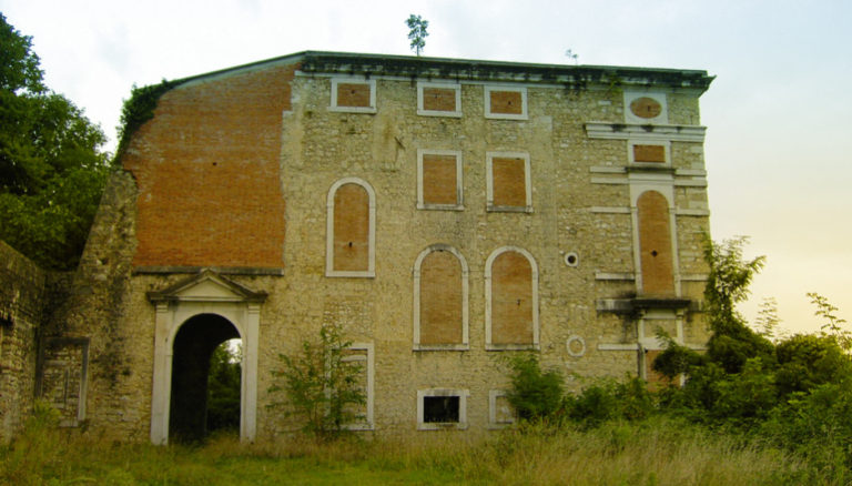 Polcenigo, colpo grosso: tre milioni Regione per il Castello