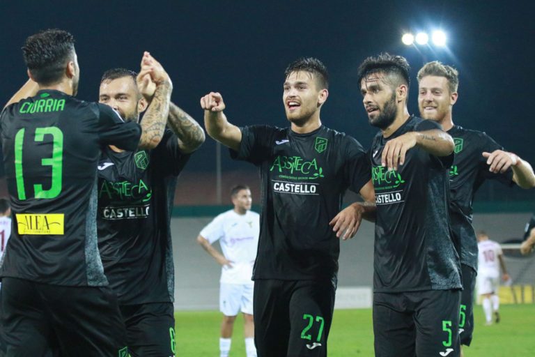 Pordenone pareggia a Rimini (2-2) con doppia rimonta