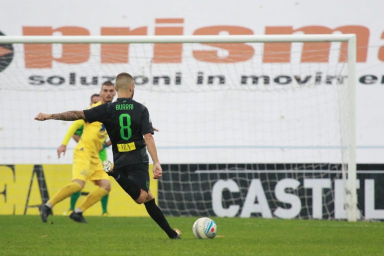 Grande Pordenone, sconfigge la Ternana e torna in vetta