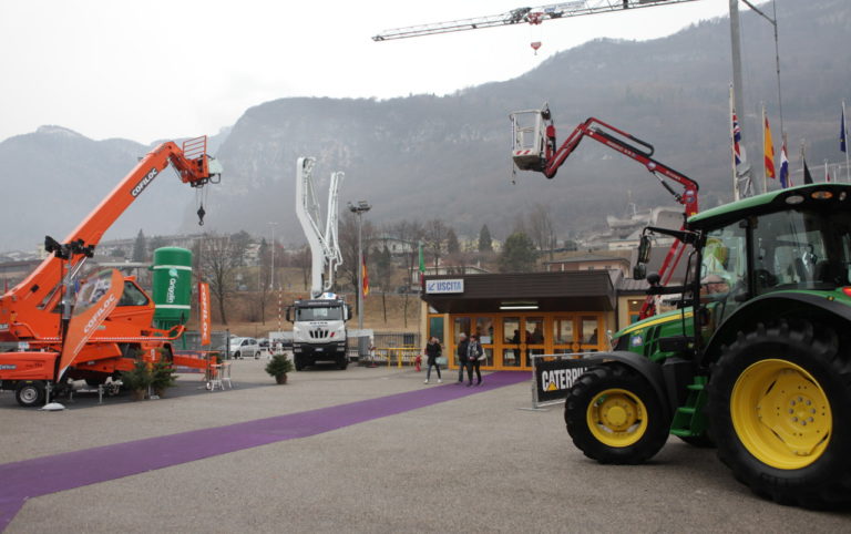 Longarone, 14^ Ri-Costruire 3.0 e 14^ Arte in Fiera Dolomiti