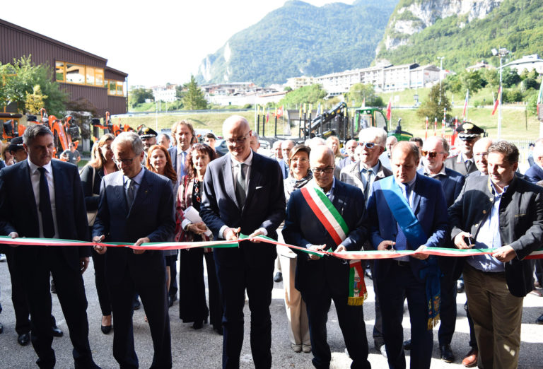 Il ministro D’Incà ha inaugurato la Fiera delle Foreste